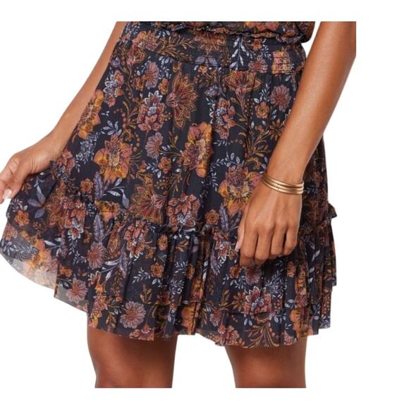 Evereve Tinslee Mesh Floral Ruffled Top Mini Skirt 2 PC Set Dark Fairy, XL - Picture 9 of 9